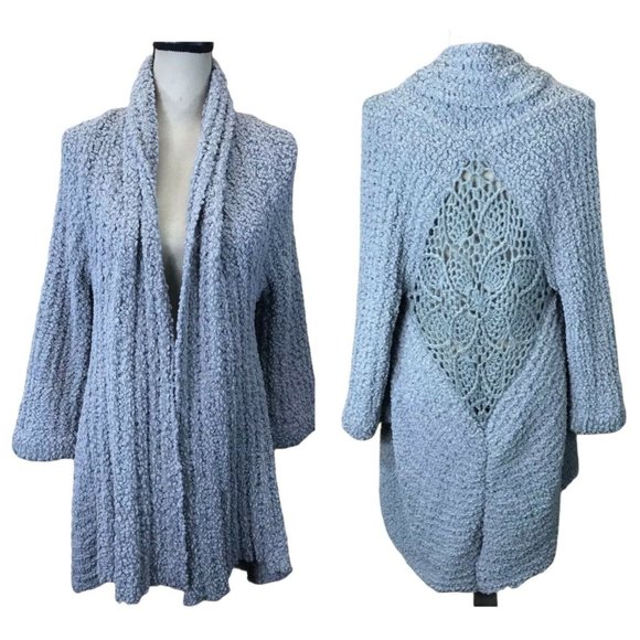 BCBGMaxAzria Sweaters - BCBGMAXAZRIA Crochet Popcorn Knit Open Cardigan